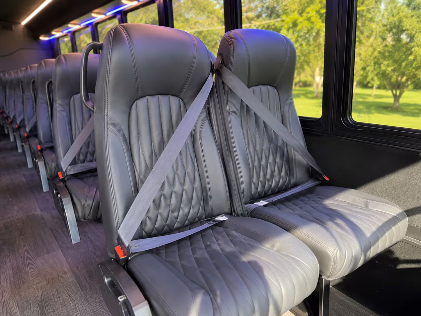 abilene 15 passenger minibus rental