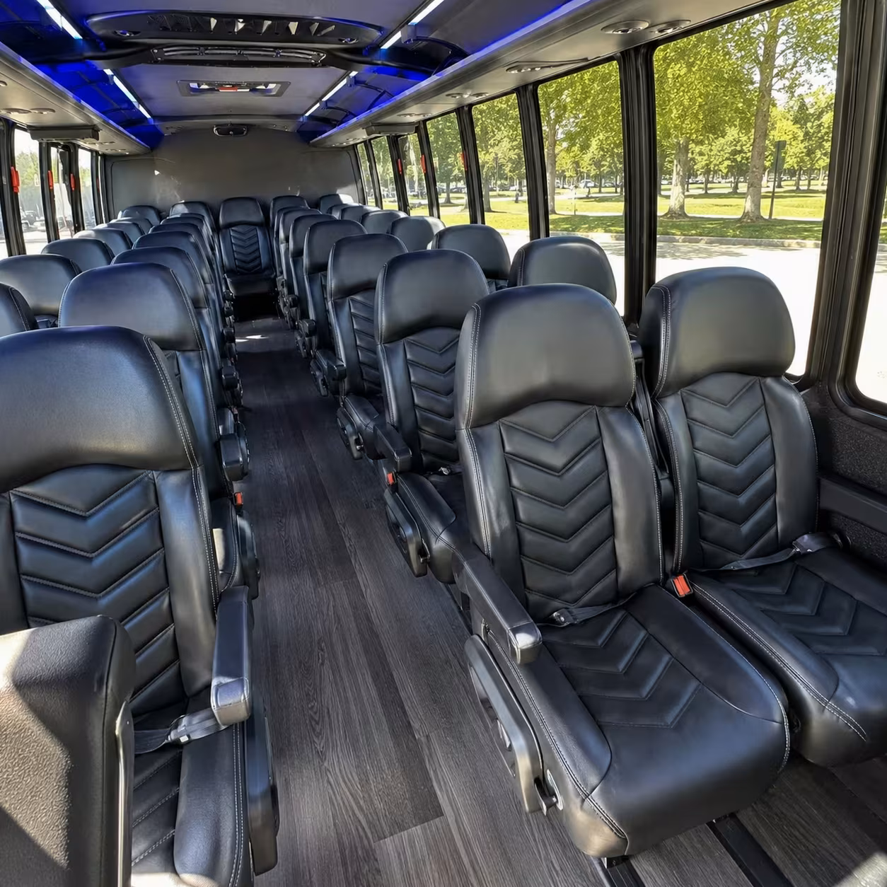 choosing minibus rentals and party buses for abilene prom