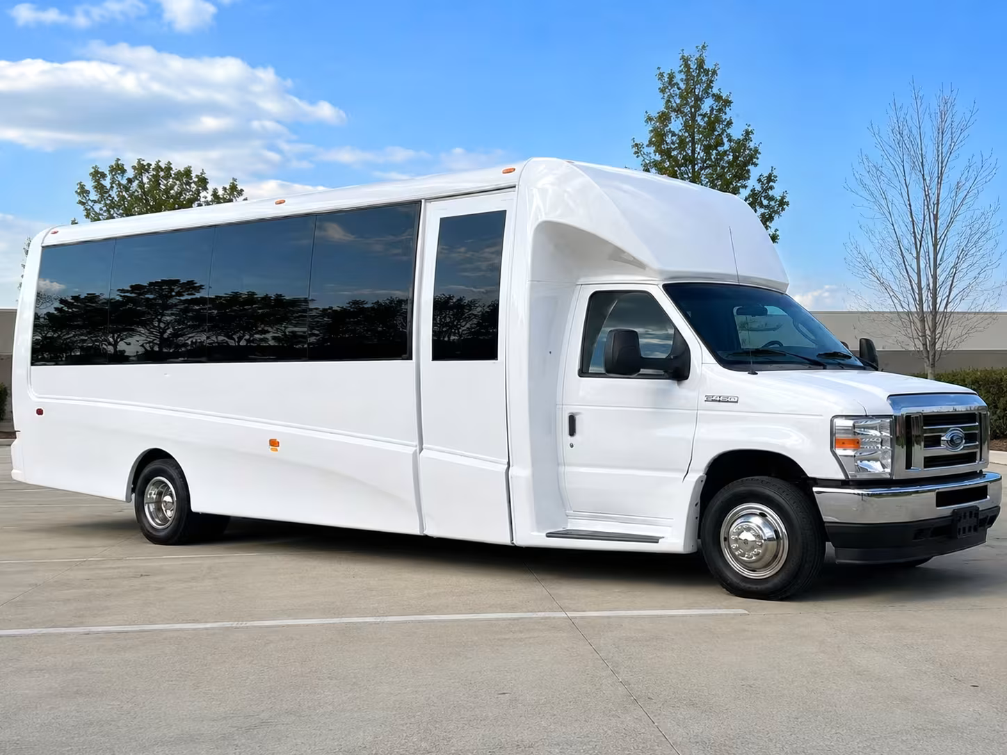 minibus rentals for youth sports teams in abilene